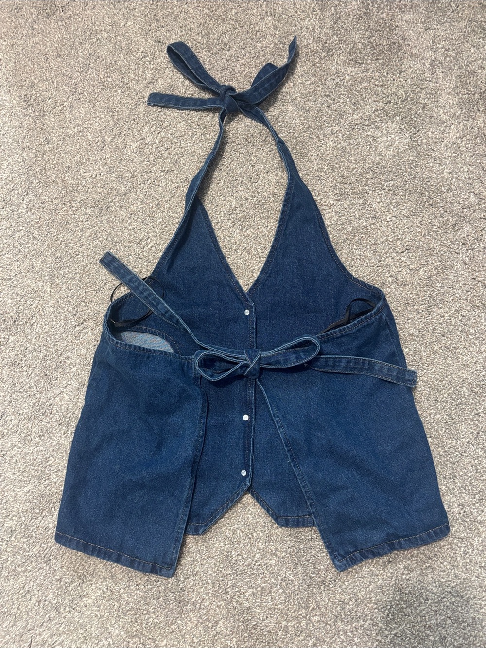 Denim Halter Button-Front Vest in Dark Blue - Picture 2 of 3